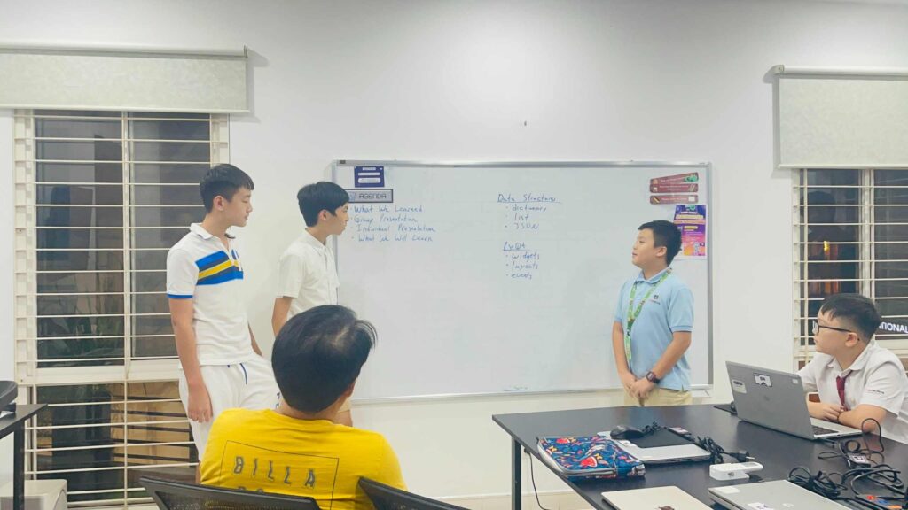 hoc-lap-trinh-tai-Algorithmics